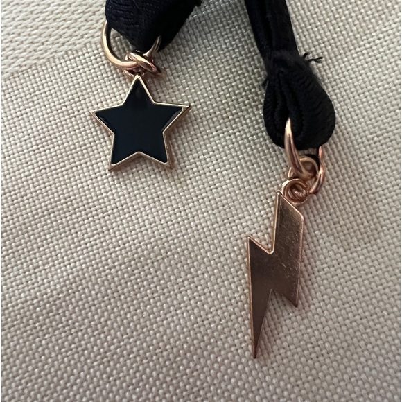 Victoria's Secret lace & daisy print push-up bikini top - 34C - NWT - Picture 10 of 10